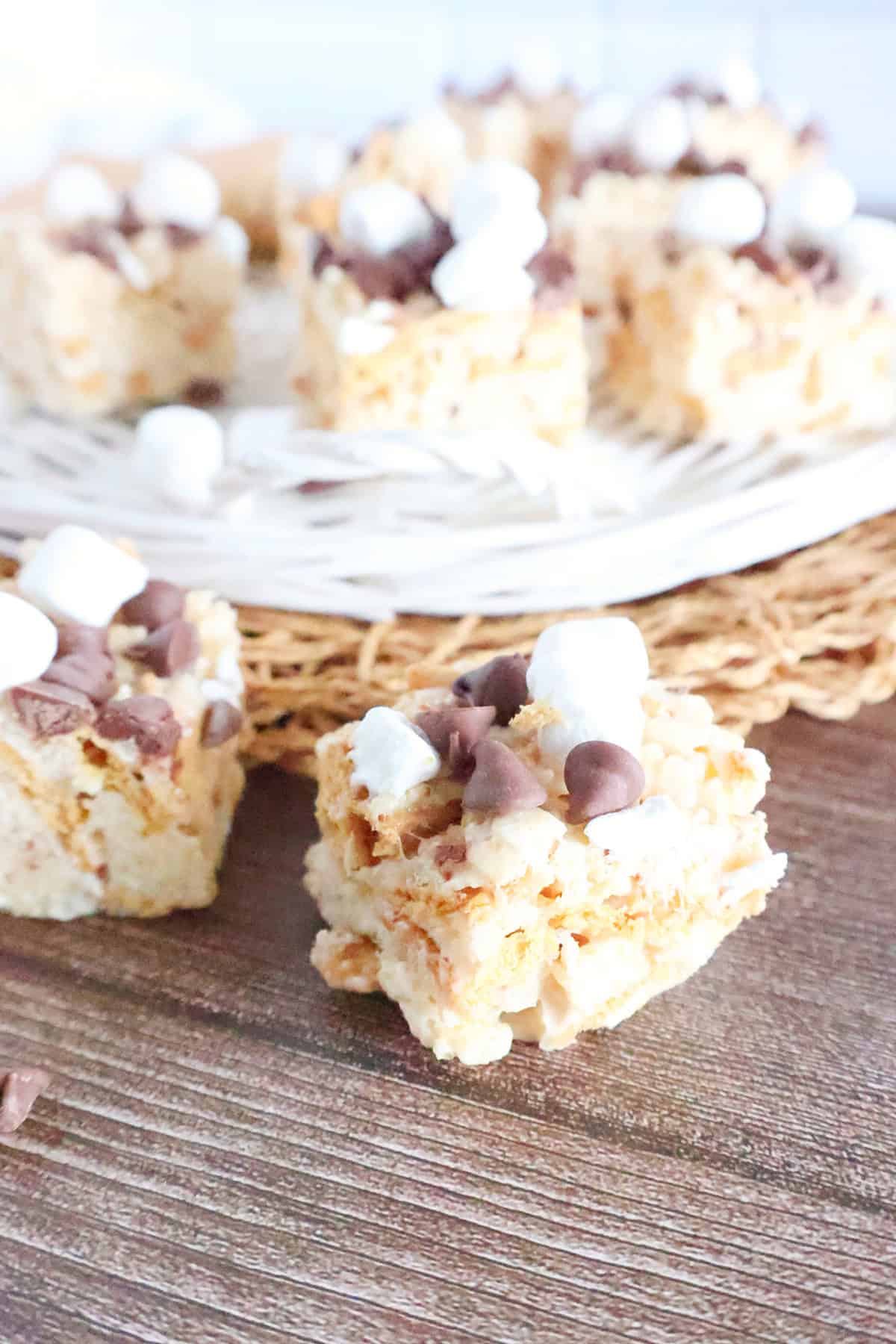 easy s'mores rice krispies cereal treats