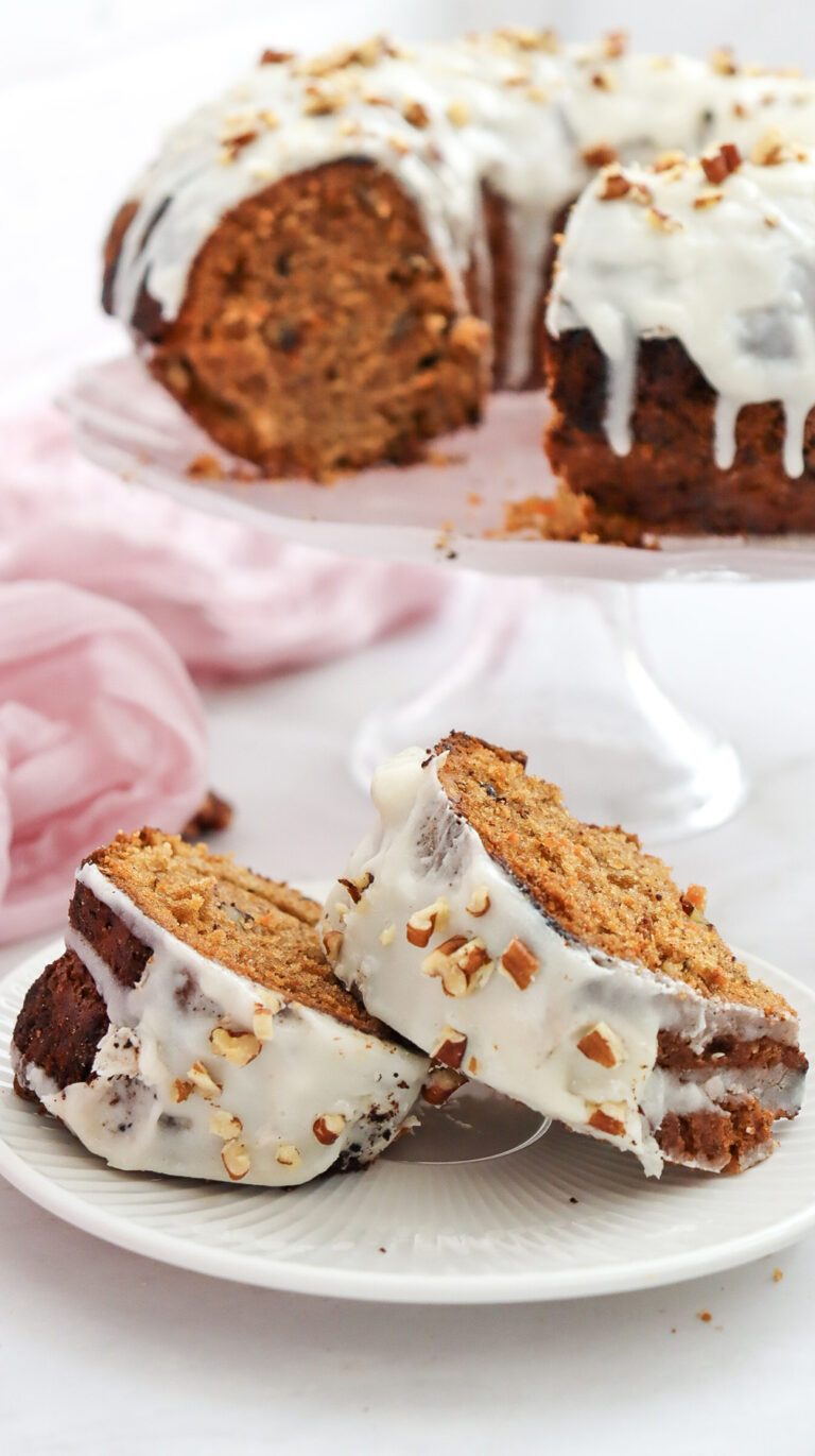 carrot cinnamon bundt cake for fall