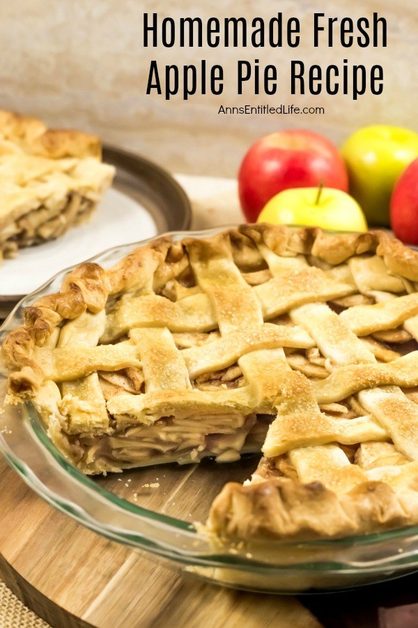 homemade fresh apple pie recipe vertical 01