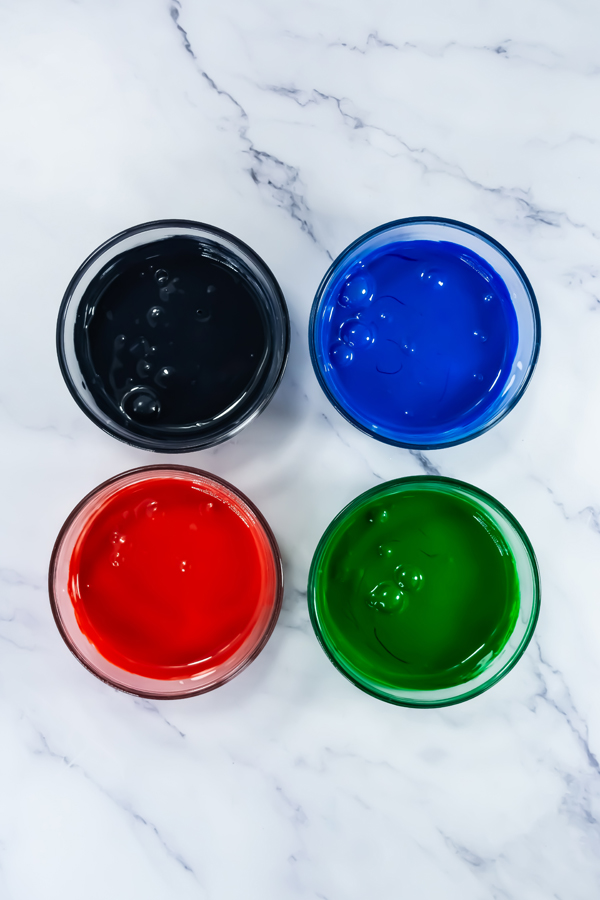 tint the icing with food coloring