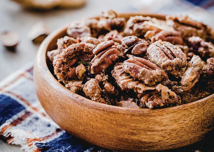 christmas gingerbread holiday pecans recipe