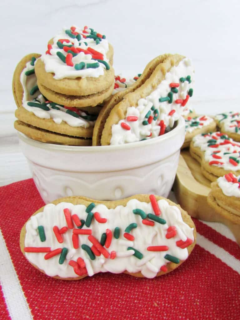 easy delicious holiday sprinkle nutter butters
