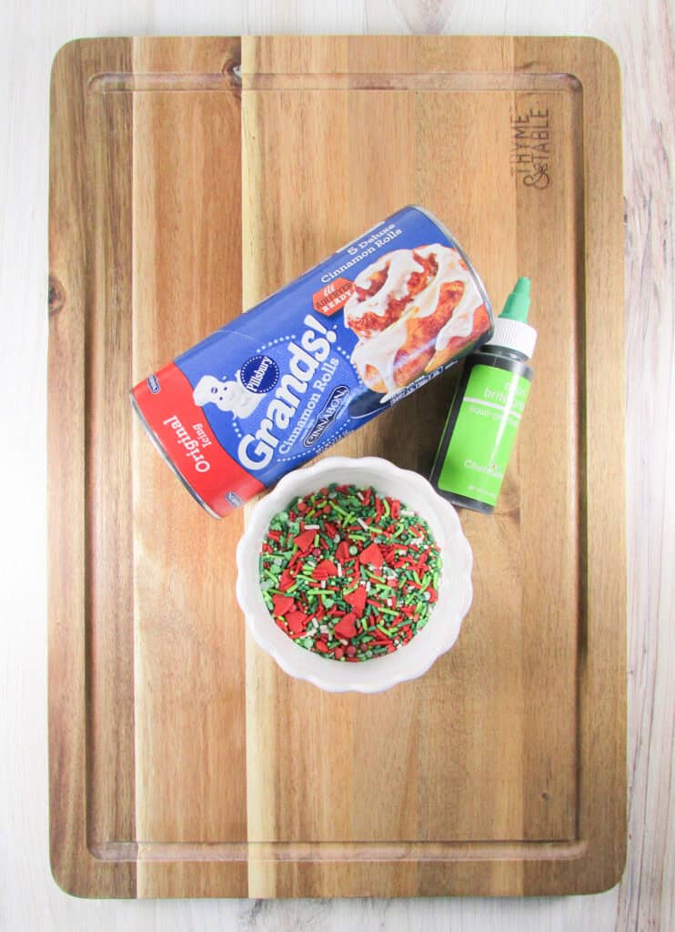 ingredients for grinch cinnamon rolls