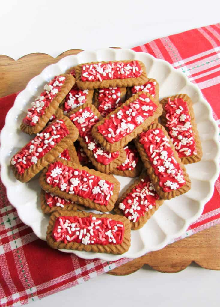 how to make peppermint biscoff cookies