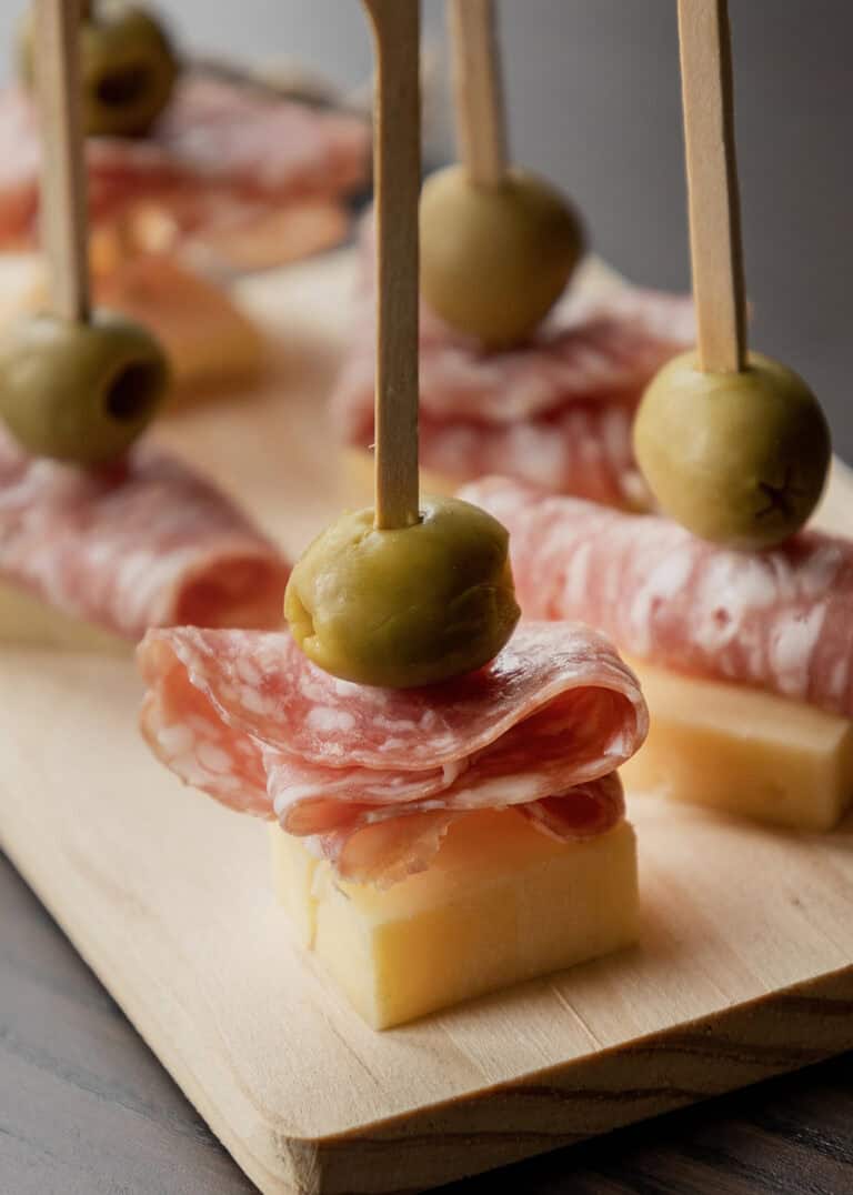 48 Irresistible Finger Foods for Your Super Bowl Party Spread